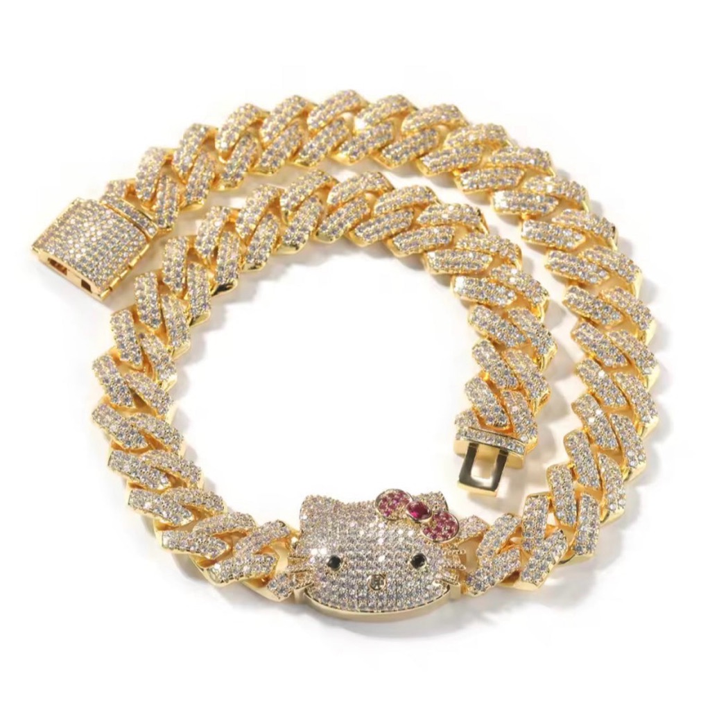 Hello Kitty Necklace Gold 16 Inch 65$